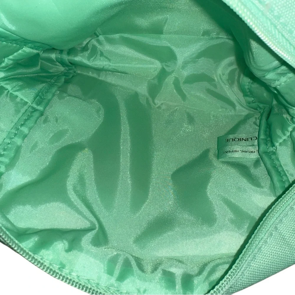 Clinique x Drawbertson Light Green Cosmetic Bag - Picture 4 of 6